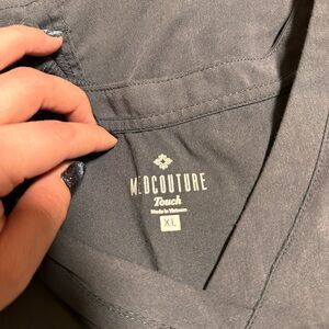 Med Couture Touch Scrub Top XL
